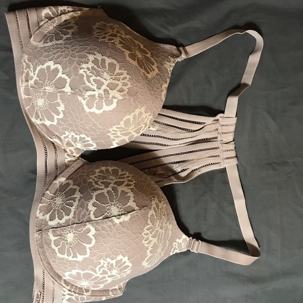 PINK by Victoria’s Secret bra size 34DD